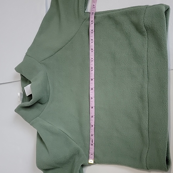 GAP KIDS  GREEN  SWEATER/  XS (4-5). - Picture 5 of 8